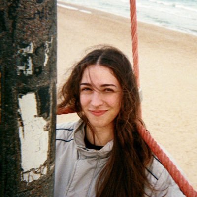 silvia's profile picture