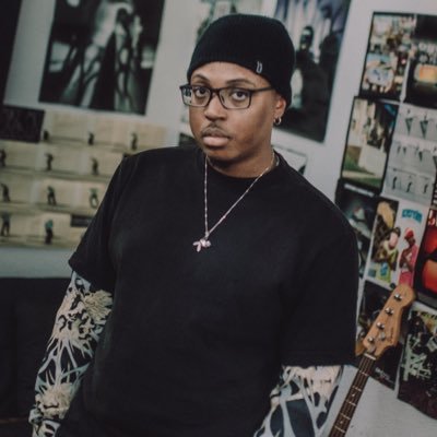 aloneinaboyband's profile picture