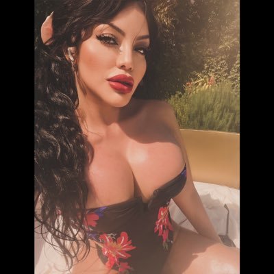 LUCIANA LUTHER - LONDON - NYC - FMTY Worldwide's profile picture