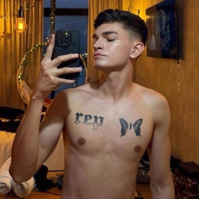 DannySandersX's profile picture
