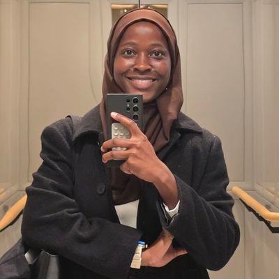 zainab_cyberdev's profile picture
