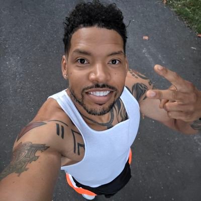 trav_4211's profile picture
