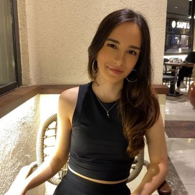 esmasudie's profile picture