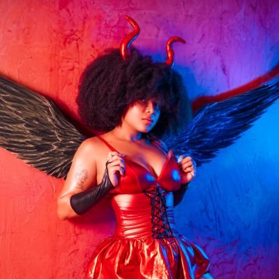 lacrespitaof's profile picture