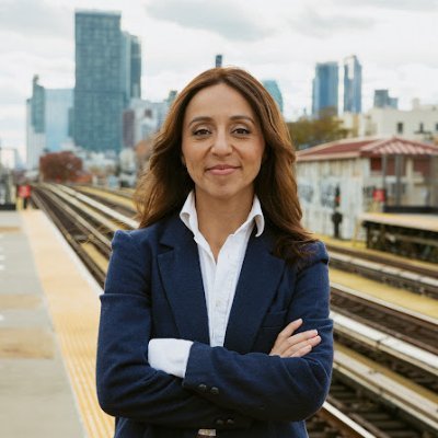 DianaforQueens's profile picture