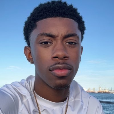 ひ's profile picture
