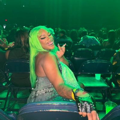 onlyabrat's profile picture