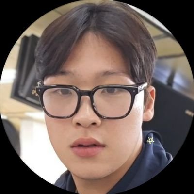 샤뀨ᡣ • . • 𐭩's profile picture