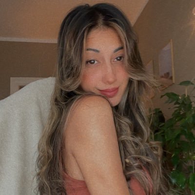 vizzeybun's profile picture