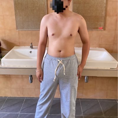 poo5254's profile picture