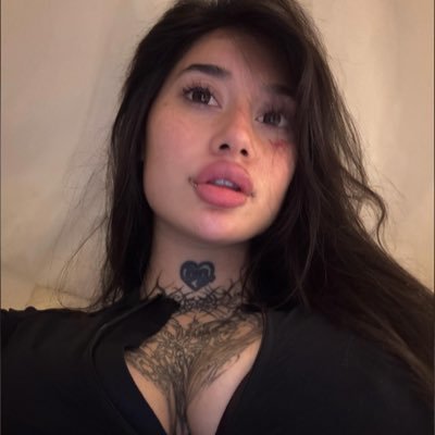⌖'s profile picture