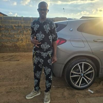 juniorkhanye13's profile picture