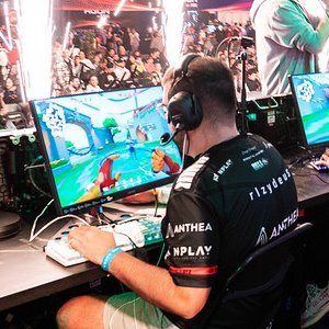rlzy's profile picture