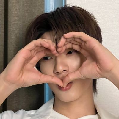ivy ୨ৎ dwy's profile picture