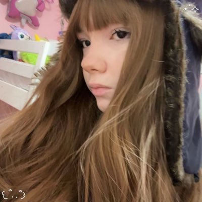 🇻🇦 Lilly Lins's profile picture