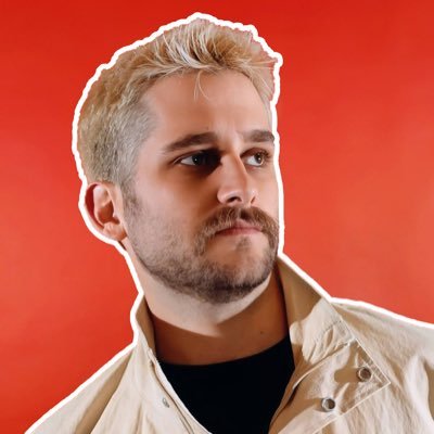 REDWRITER's profile picture