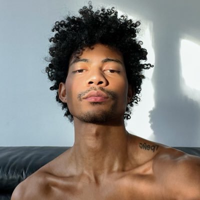 ochi_badboi's profile picture