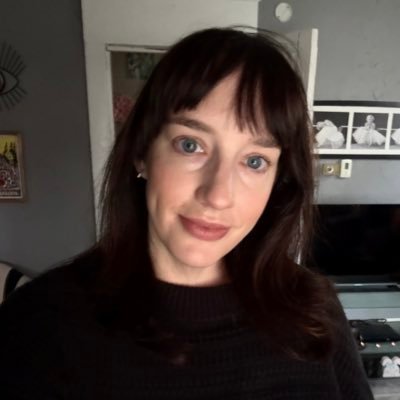 Cassandra 🎬🧜🏻♀️'s profile picture