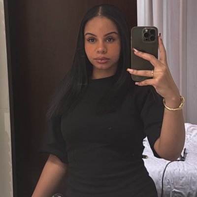 naenextdoor12's profile picture