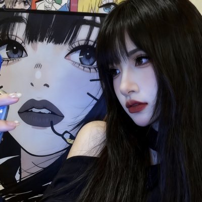 双马尾吕布超性感's profile picture