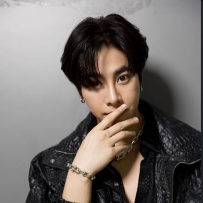 cei ⟢'s profile picture