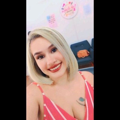 JazminRolon19's profile picture