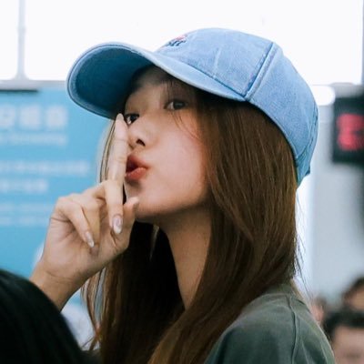 pussxytive's profile picture