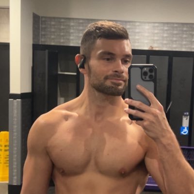 zjfrank13's profile picture