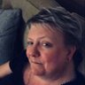 Profilbild von April Dwyer