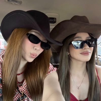 serpentcore's profile picture