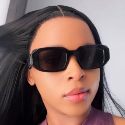 PinketteXO's profile picture