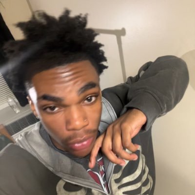 CJtha8th's profile picture