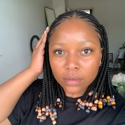 NolwAzi_Tusini's profile picture