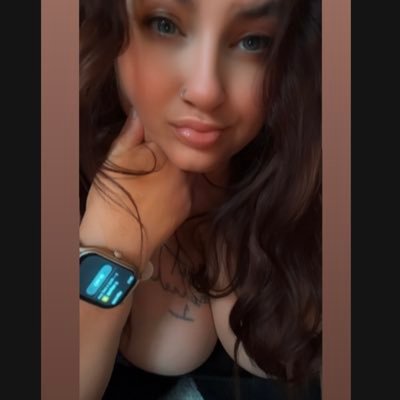 hotmom38's profile picture
