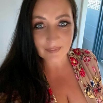 Natasha Bambrough 🇬🇧🩷's profile picture