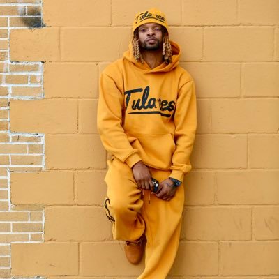 1AceApollo's profile picture