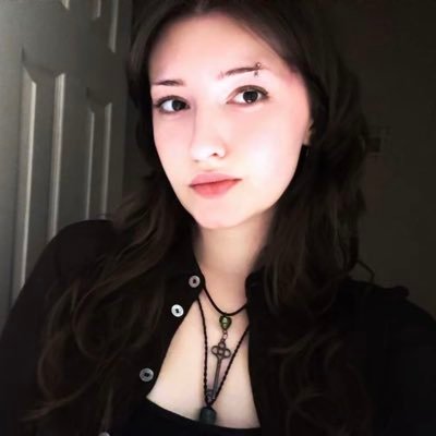angelina 🐞's profile picture