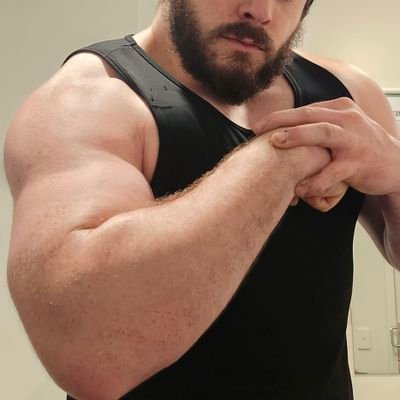 KissAllFoxGirls's profile picture