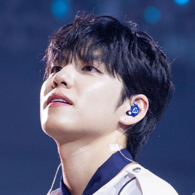 𝘾𝙤𝙯𝙮 𝙘𝙡𝙤𝙪𝙙.'s profile picture