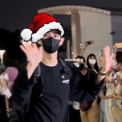 ˶˃⤙˂˶'s profile picture