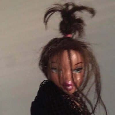 LEWSTRI's profile picture