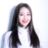 laura's profile picture
