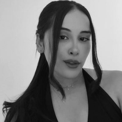 𝚉𝚞𝚛𝚒 |FINDOM's profile picture