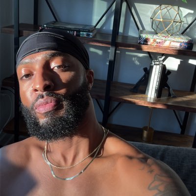 YesMrHoward's profile picture