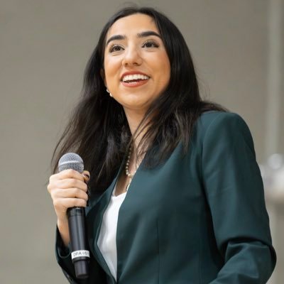 Tahmineh Dehbozorgi's profile picture