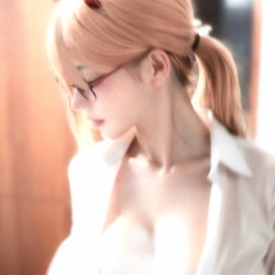 V8nov8's profile picture