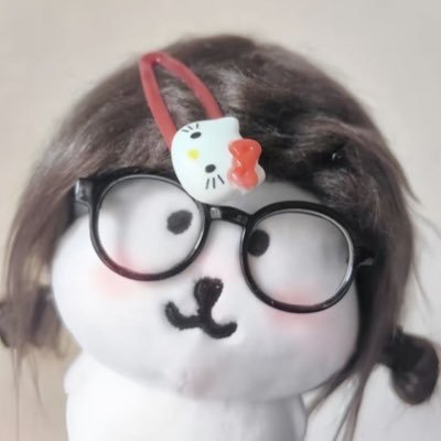 喃喃(不关注我发私信拉黑版)'s profile picture