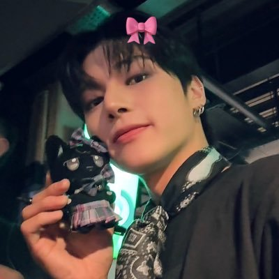 kath 🐈‍⬛'s profile picture