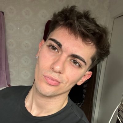 javi ;)'s profile picture