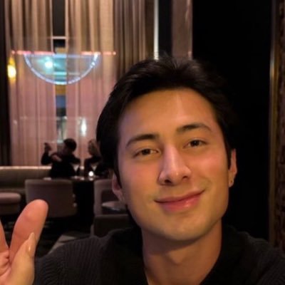my diary✌🏾's profile picture